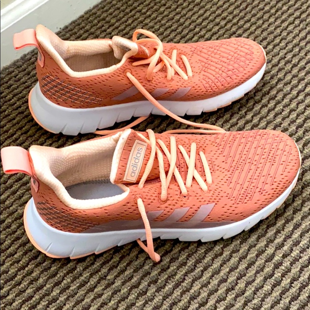 Adidas Cloudfoam running shoes